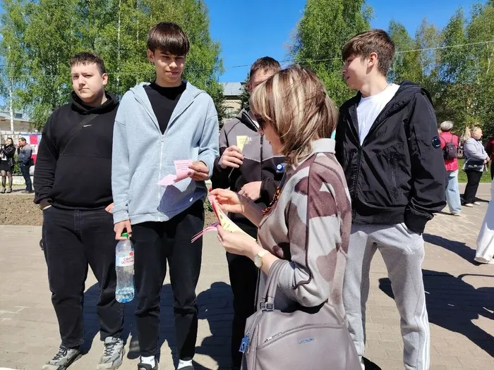 Сороковые, роковые, военные и фронтовые