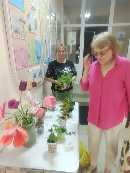 Заседание клуба цветоводов-любителей "Глория"