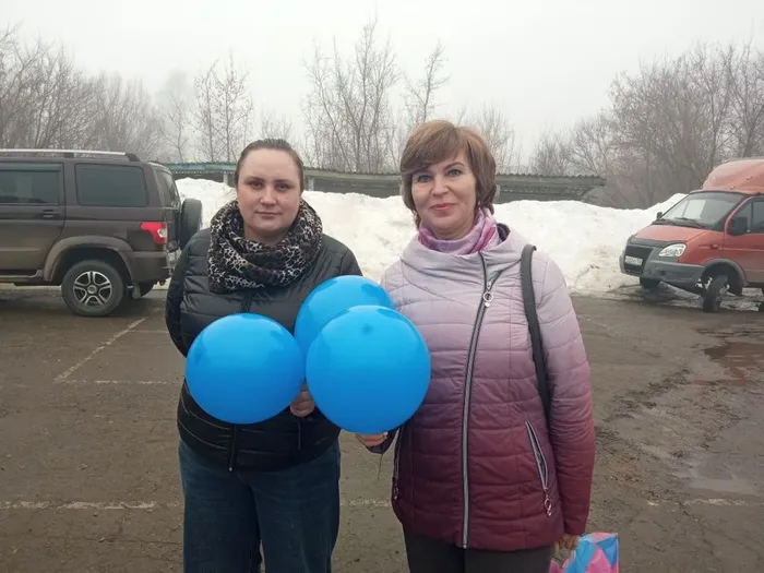 Акция "Зажги синим"